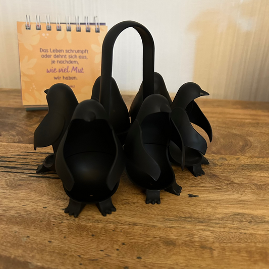 Egguins Eierhalter für 6 Eier in Pinguin Form