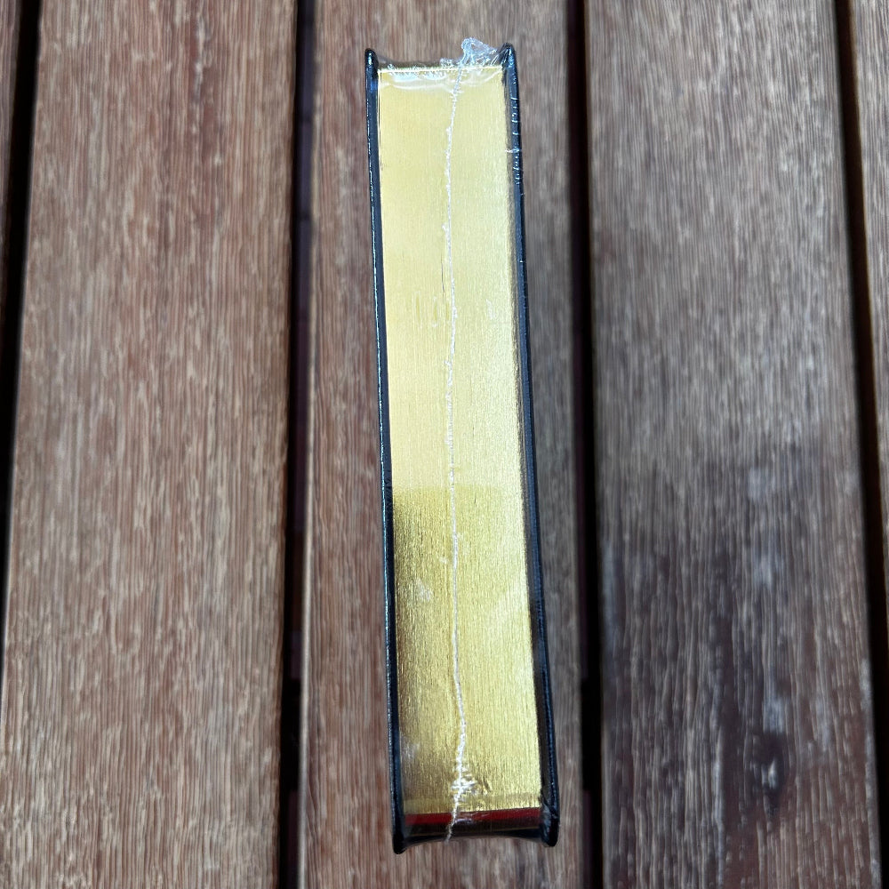 Flachmann im Buch schwarz THE GOOD BOOK