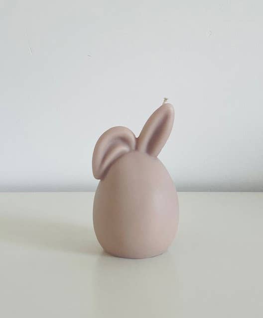 Handgegossene Osterkerze in Ei-Form mit Ohren