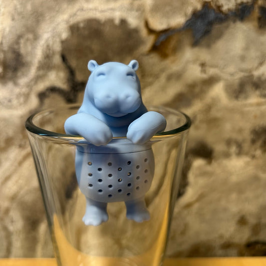 Hippo Tee Ei
