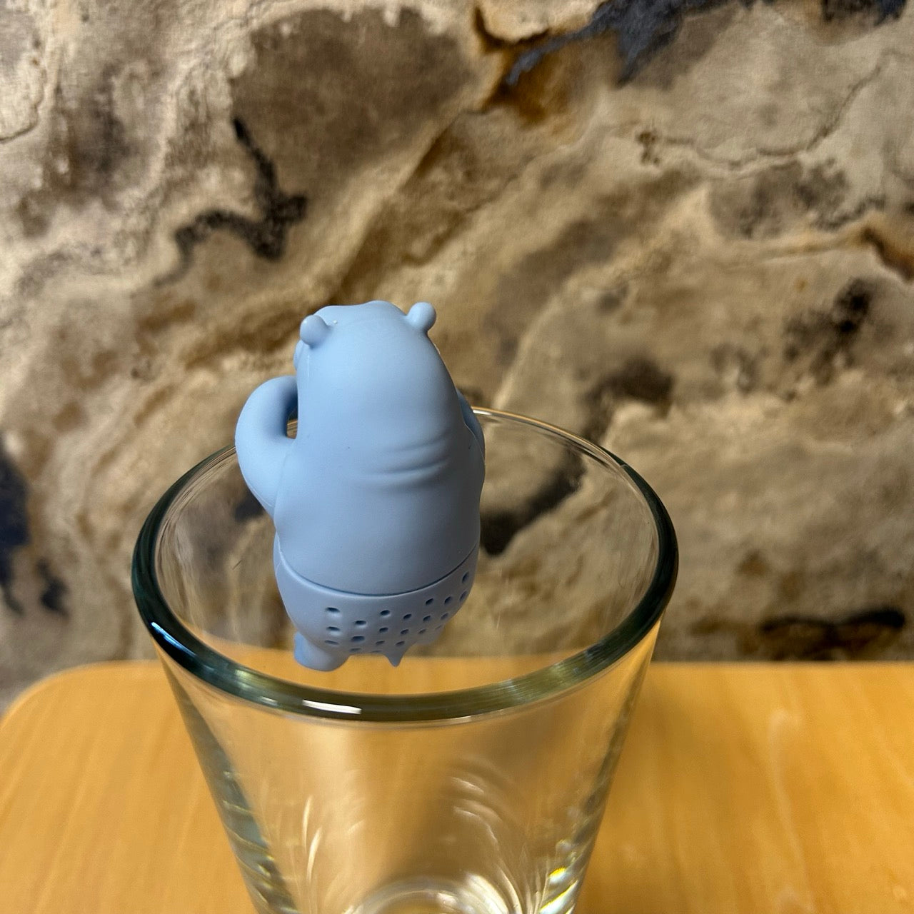 Hippo Tee Ei