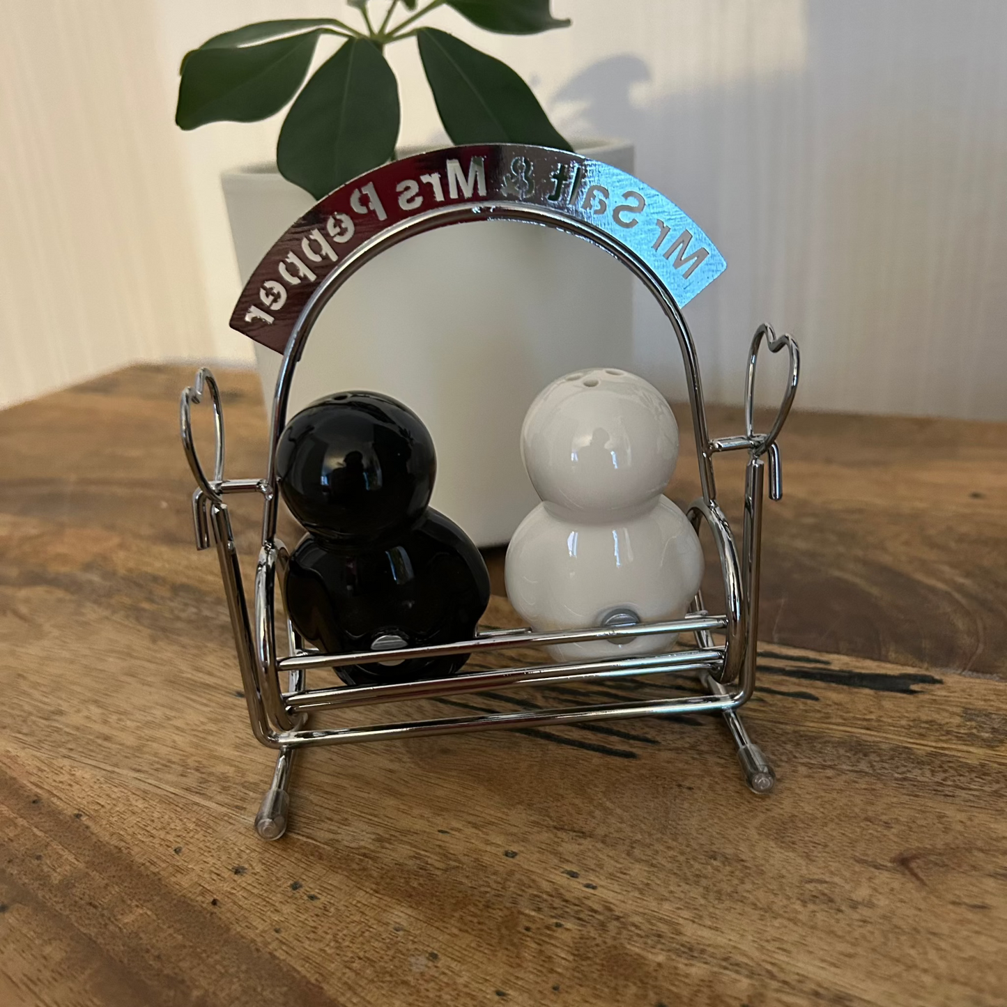 Mr. Salt & Mrs. Pepper Hollywood Schaukel